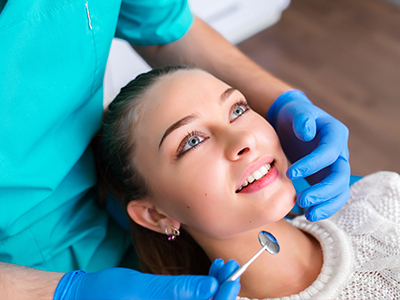 Manhattan Dental Associates | Emergency Treatment, Teeth Whitening and Dental Bridges